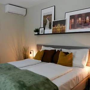  Apartman Akacfa