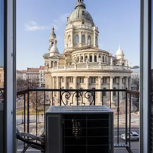 Luxury Basilika Breathless View-need Reservation For Free Parking Apartment